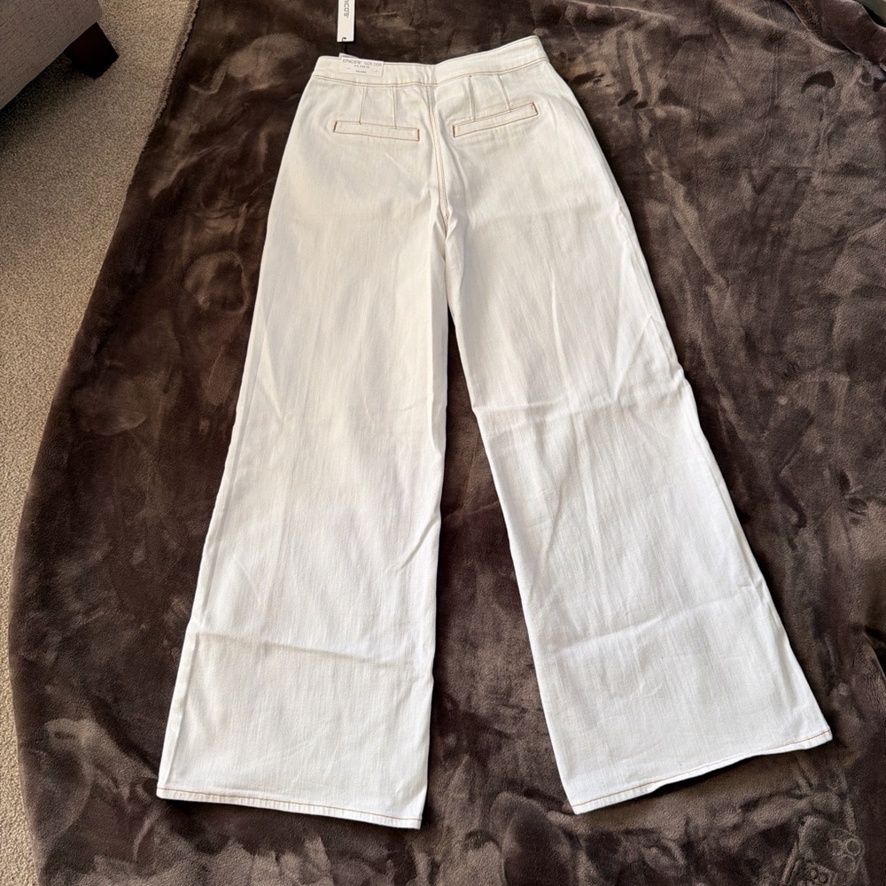 Chico's Cream Palazzo Jeans - Picture 3 of 4